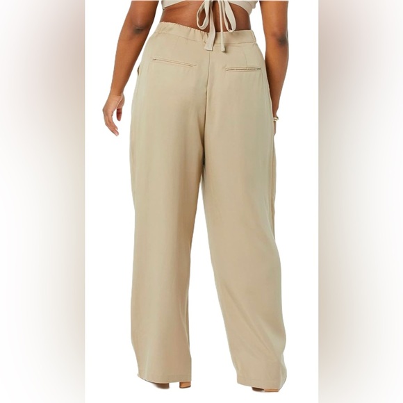 NWT TEREA Women's Lexie Pleated Front Pant - Picture 3 of 6
